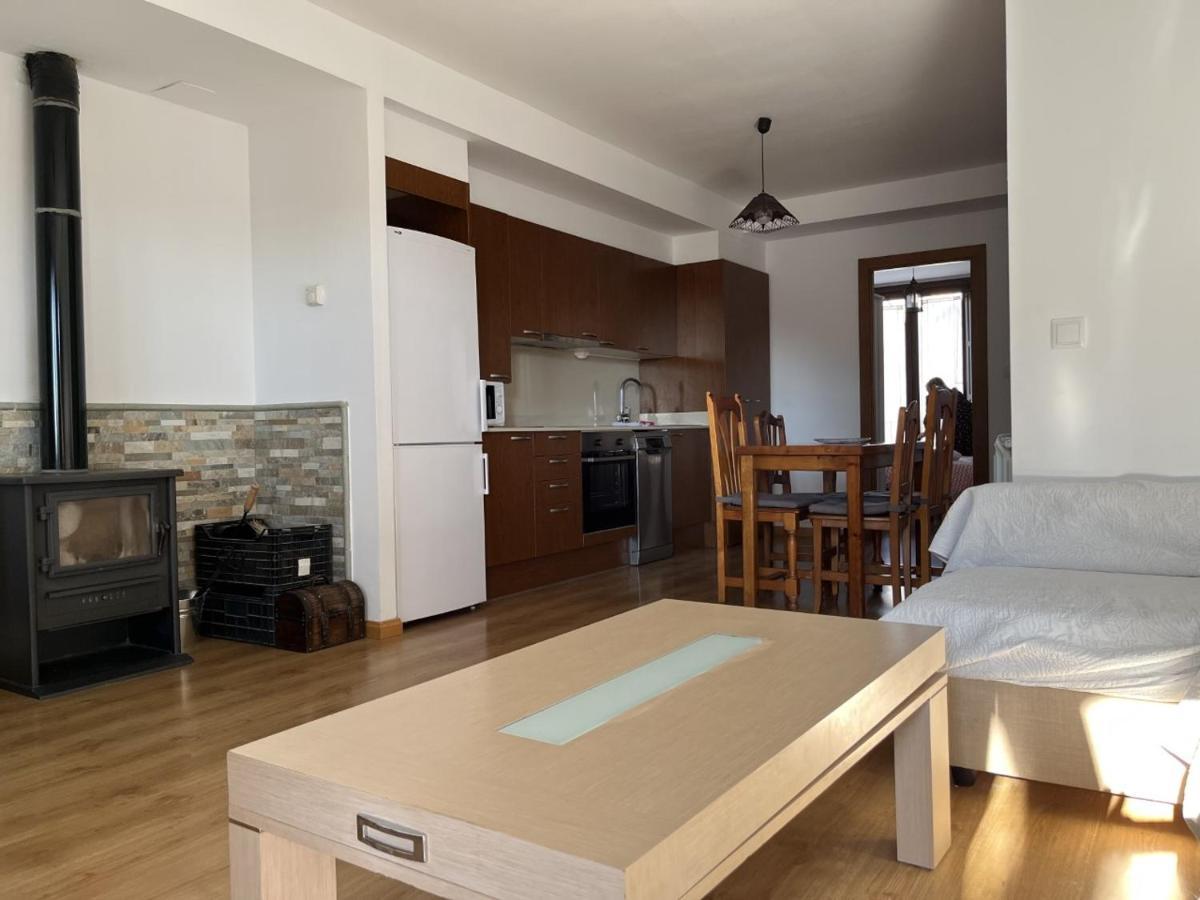 Apartamentos Turisticos Rio Gallego Fontellas  Ngoại thất bức ảnh